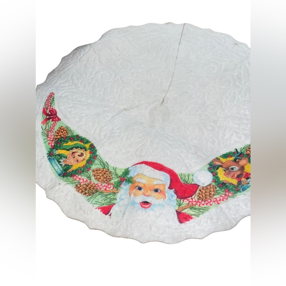 Vintage holiday tree skirt